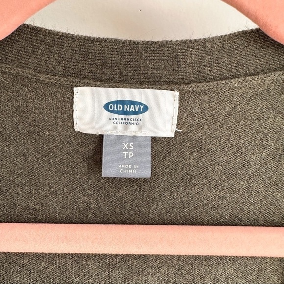 Old Navy Army Green Deep V Neck Cardigan Sweater sz XS - Picture 3 of 3
